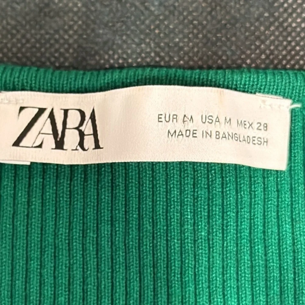 🔥Zara Emerald Long Sleeve Tie-Front Blouse🔥